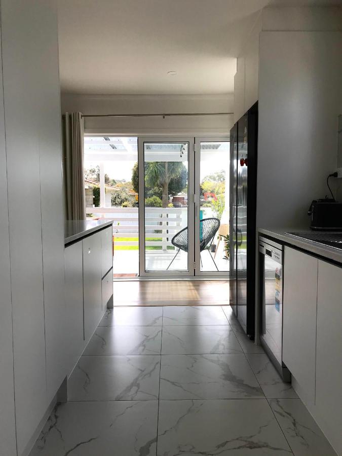Bright & Comfy Stay In Newly Renovated Home With Parking Auckland Luaran gambar